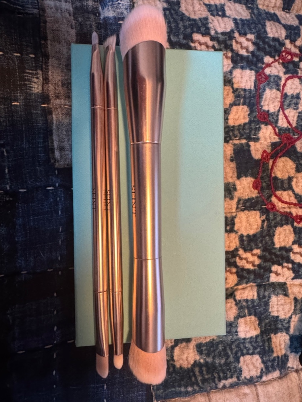 Luxury Metallic Pink Makeup Brush Set – Dual-Ended Face & Eye Brushes